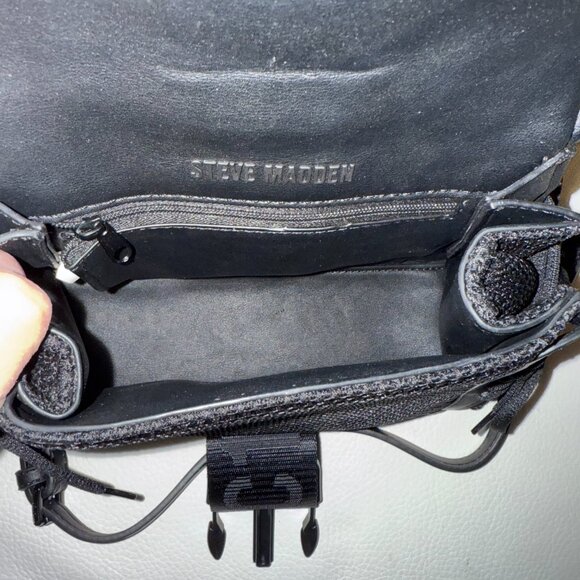 NWT STEVE MADDEN BDIEGO SATCHEL CROSSBODY BAG BLACK ATHLETIC INSPIRED - Picture 7 of 7